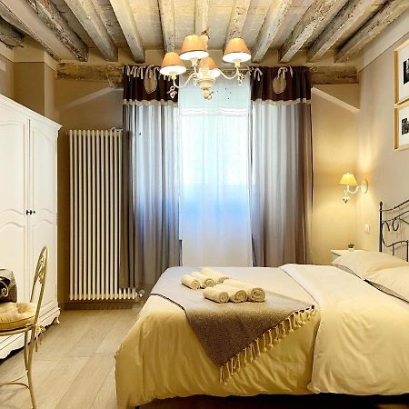 All'Interno Delle Mura Appartamento Con Wi-Fi E Netflix ลุคคา ภายนอก รูปภาพ