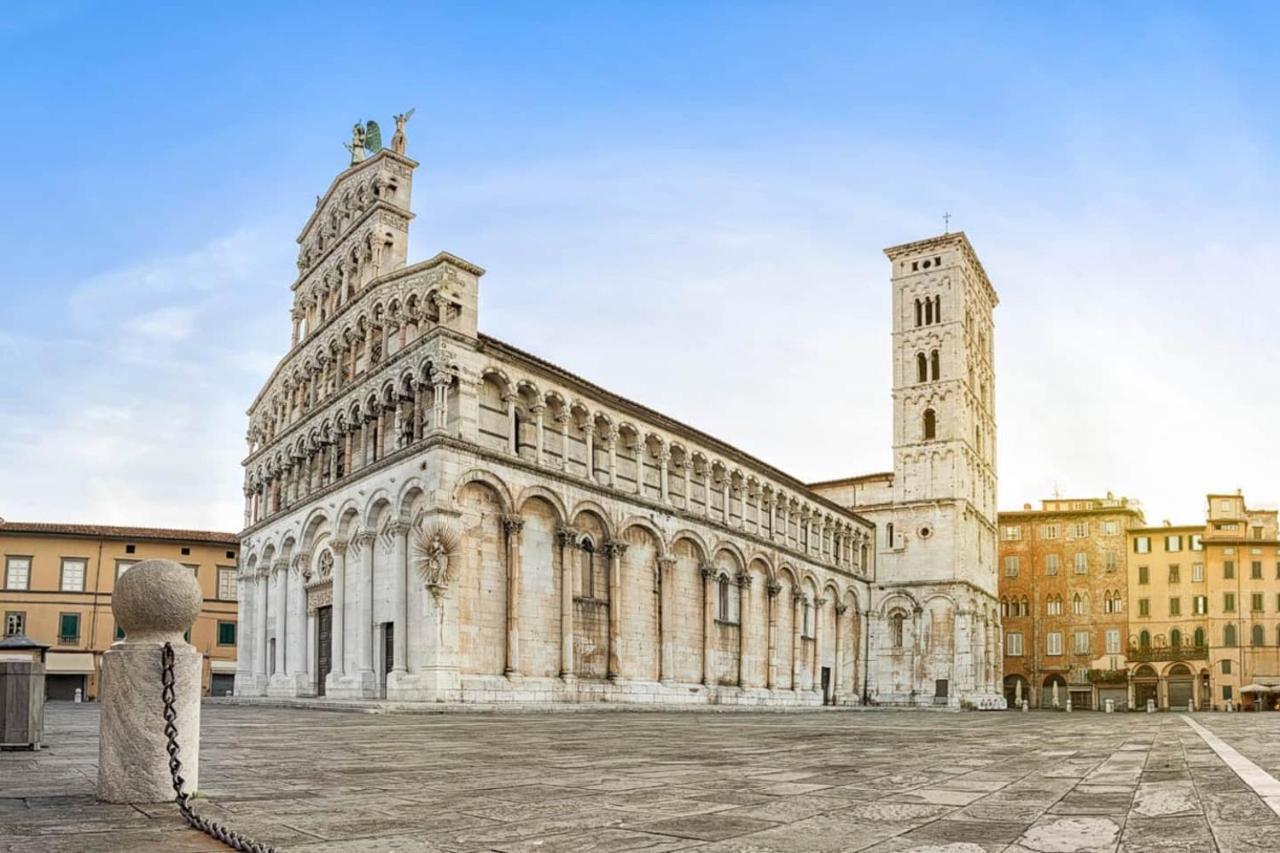 All'Interno Delle Mura Appartamento Con Wi-Fi E Netflix ลุคคา ภายนอก รูปภาพ